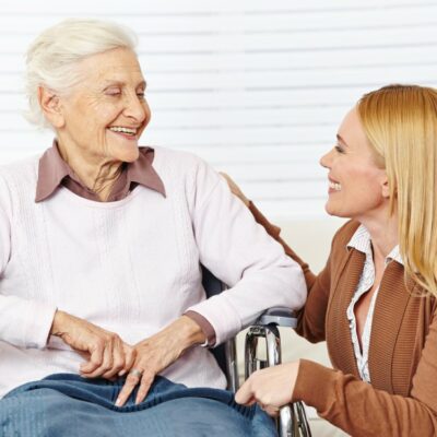 4 signs a senior is in need of assisted living